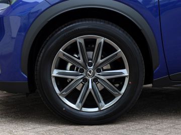 Lexus LBX